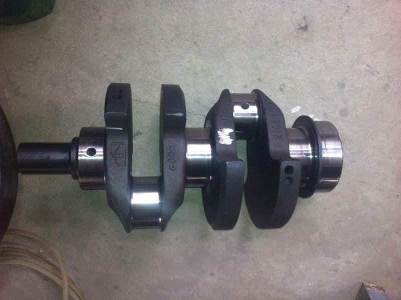 双缸曲轴